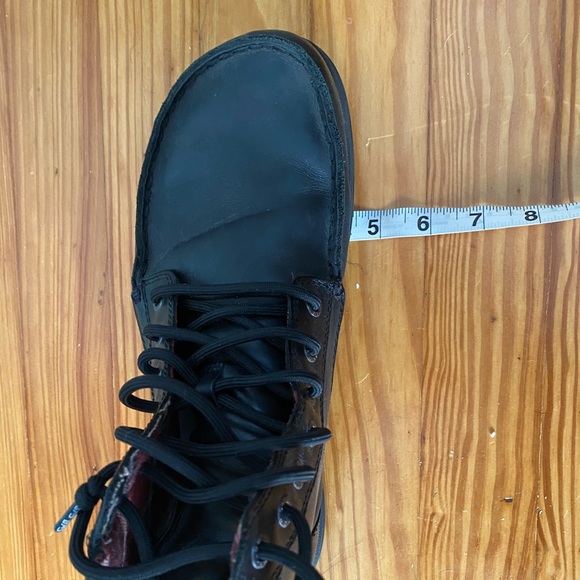 Black Leather Men's Shoes - Picture 9 of 9